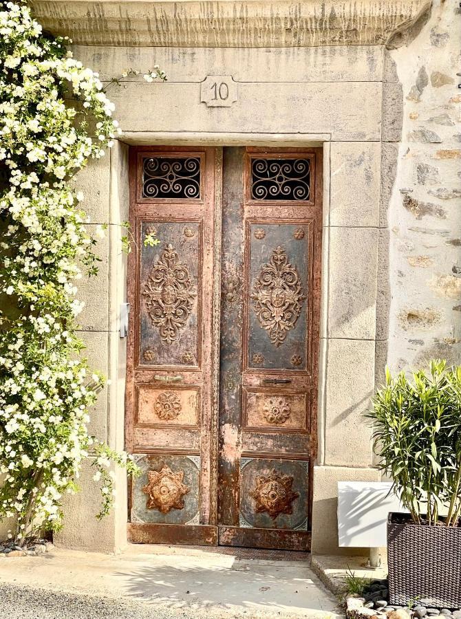 L'Oiseau Bleu Rollier Bed & Breakfast Roubia Eksteriør bilde