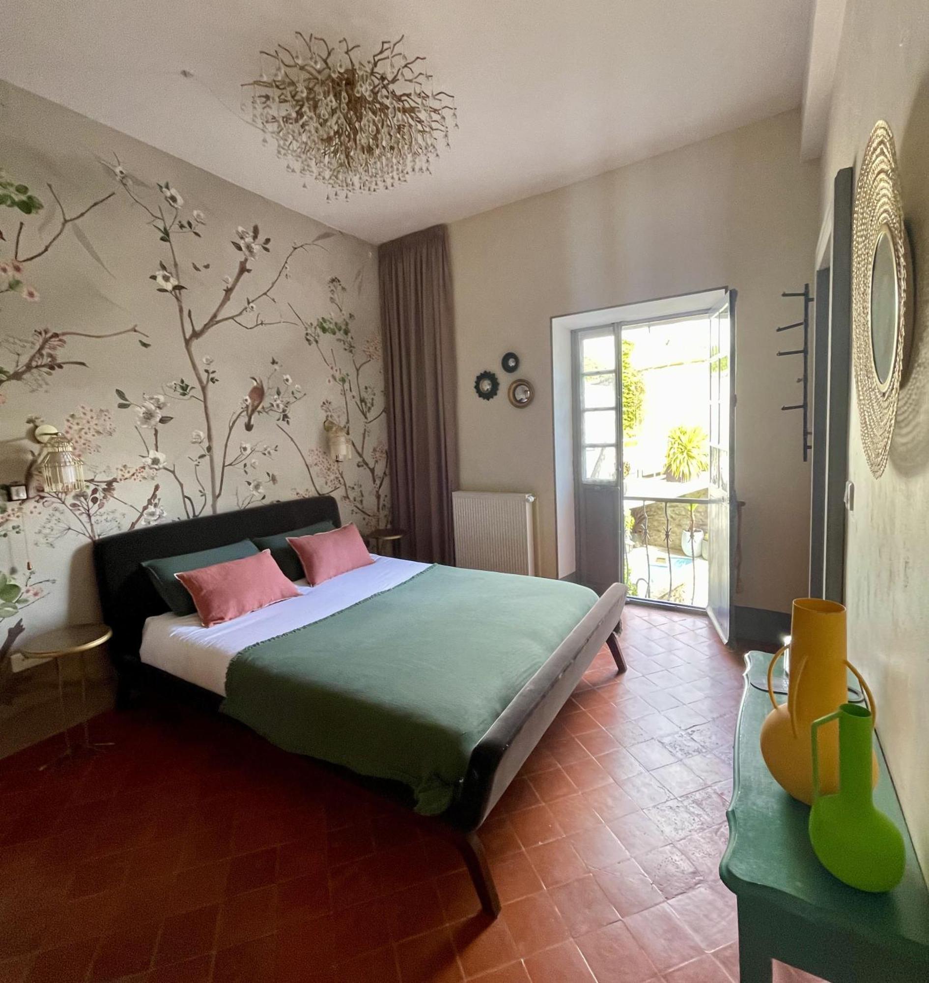 L'Oiseau Bleu Rollier Bed & Breakfast Roubia Eksteriør bilde